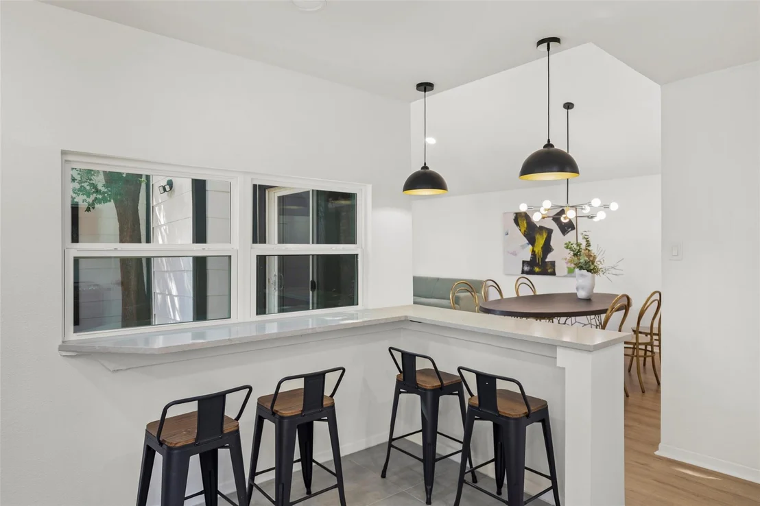 Photo of 2019 Wilcrest Drive