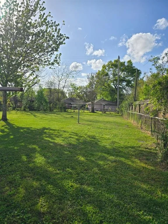 Photo of 9814 Woodwind Drive