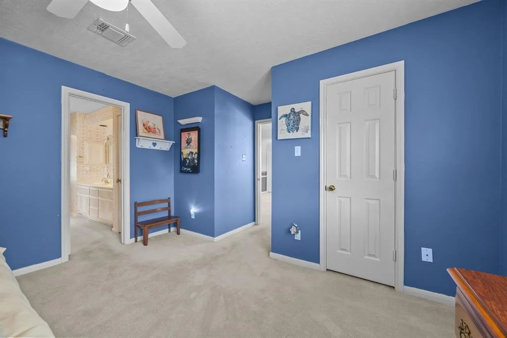 Photo of 4010 Walnut Pond Drive