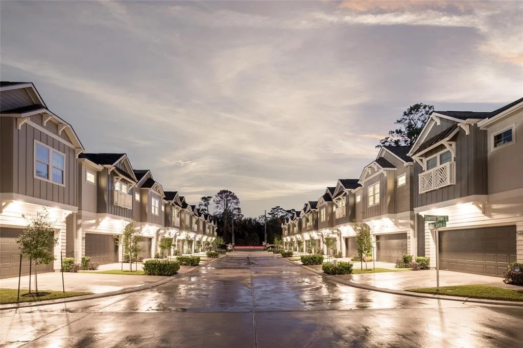 Photo of 814 Glowing Dawn Drive