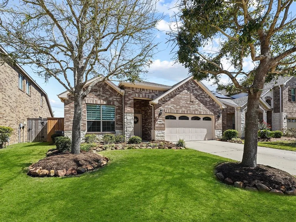 Photo of 10034 Western Pine Trail