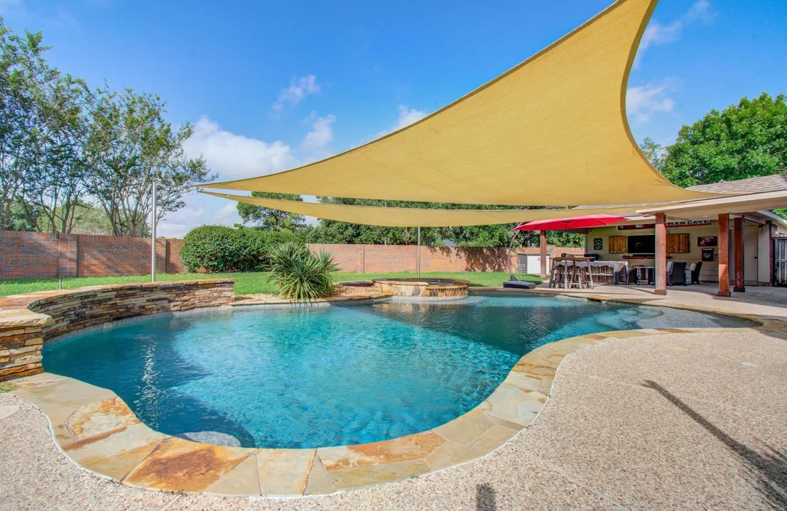 Photo of 9215 Horse Cave Circle