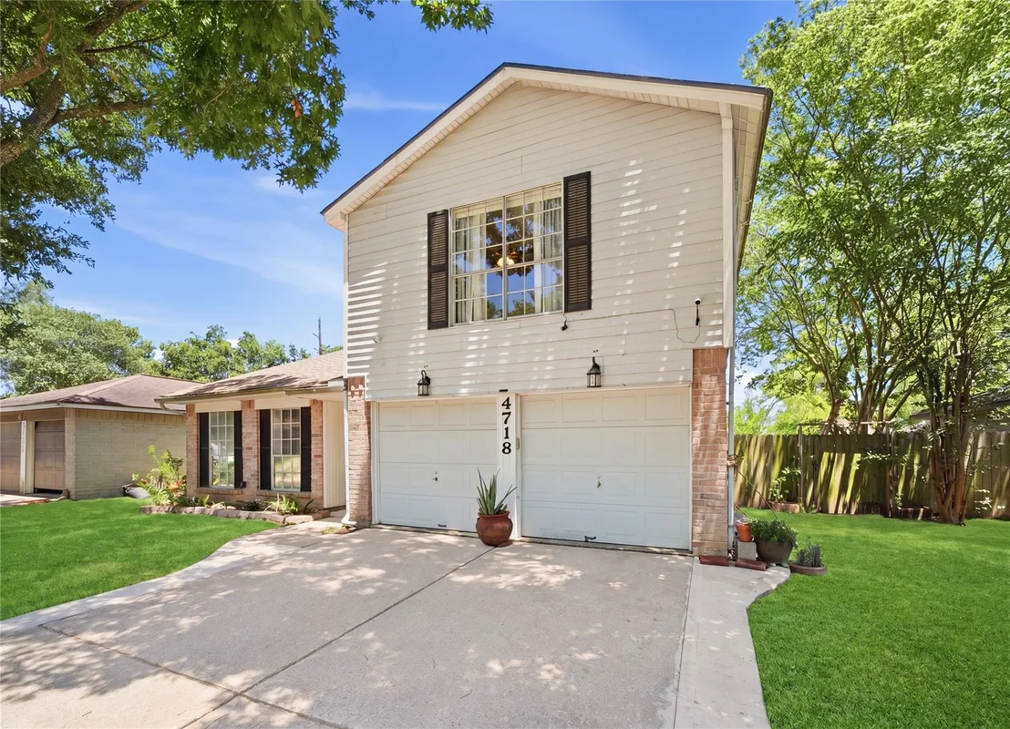 Photo of 4718 Temple Bell Drive