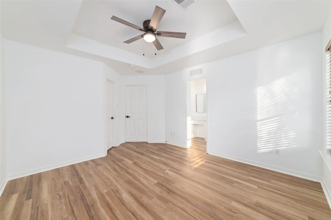 Photo of 21911 Willow Shade Lane