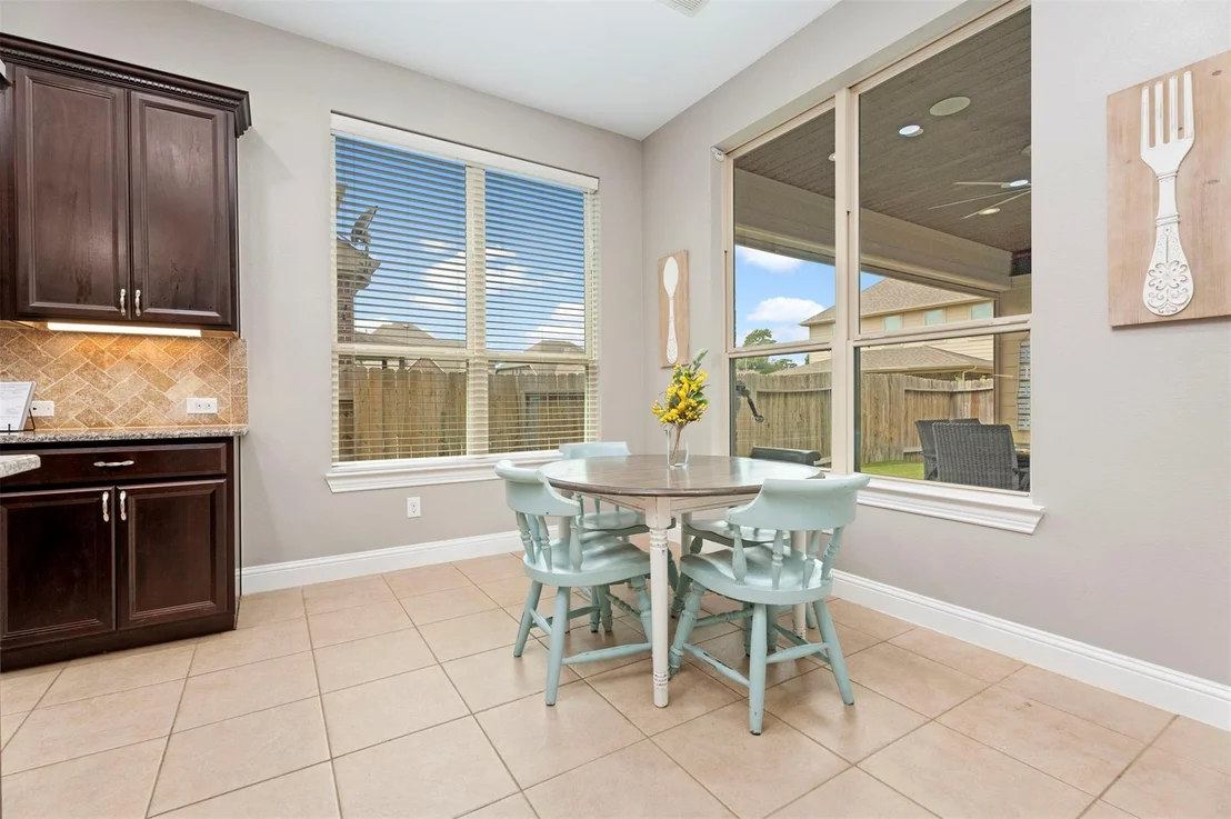 Photo of 9030 Lacombe Lane