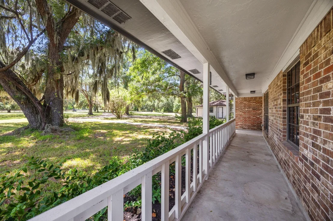 Photo of 21802 Lake View Road