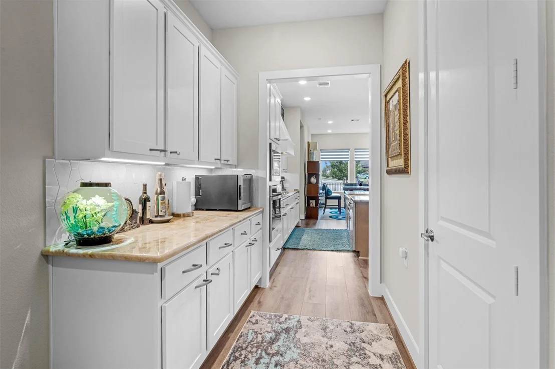 Photo of 10061 Lehman Drive