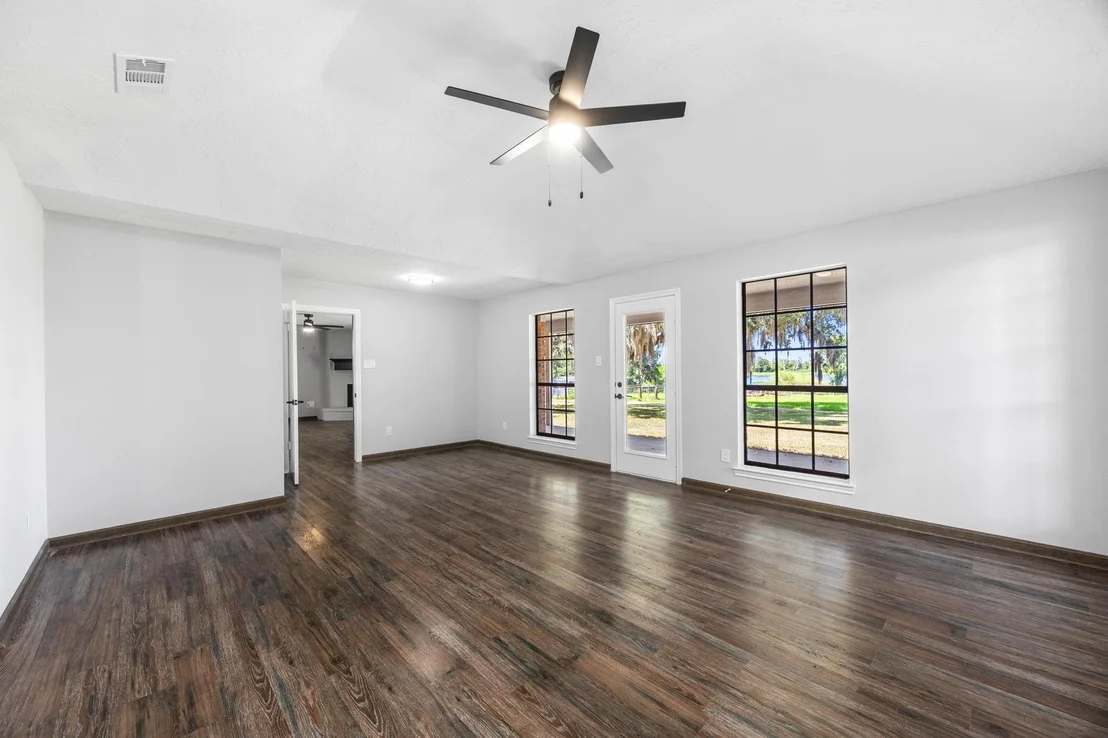 Photo of 21802 Lake View Road