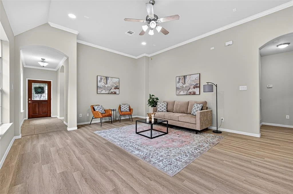Photo of 5319 Juniper Terrace Lane