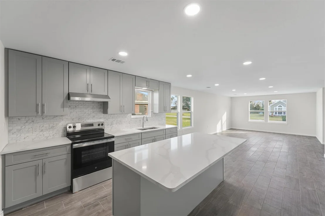 Photo of 108 Sunset Heights Avenue
