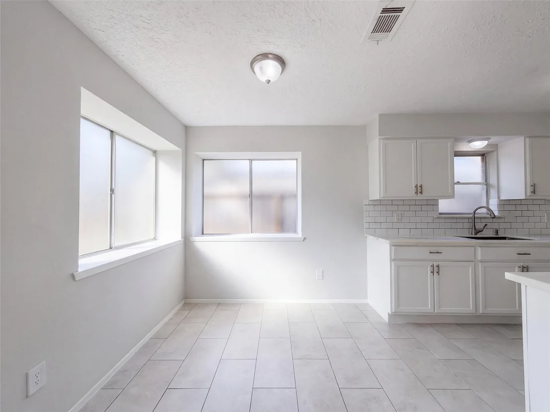 Photo of 23110 Pennsgrove Road