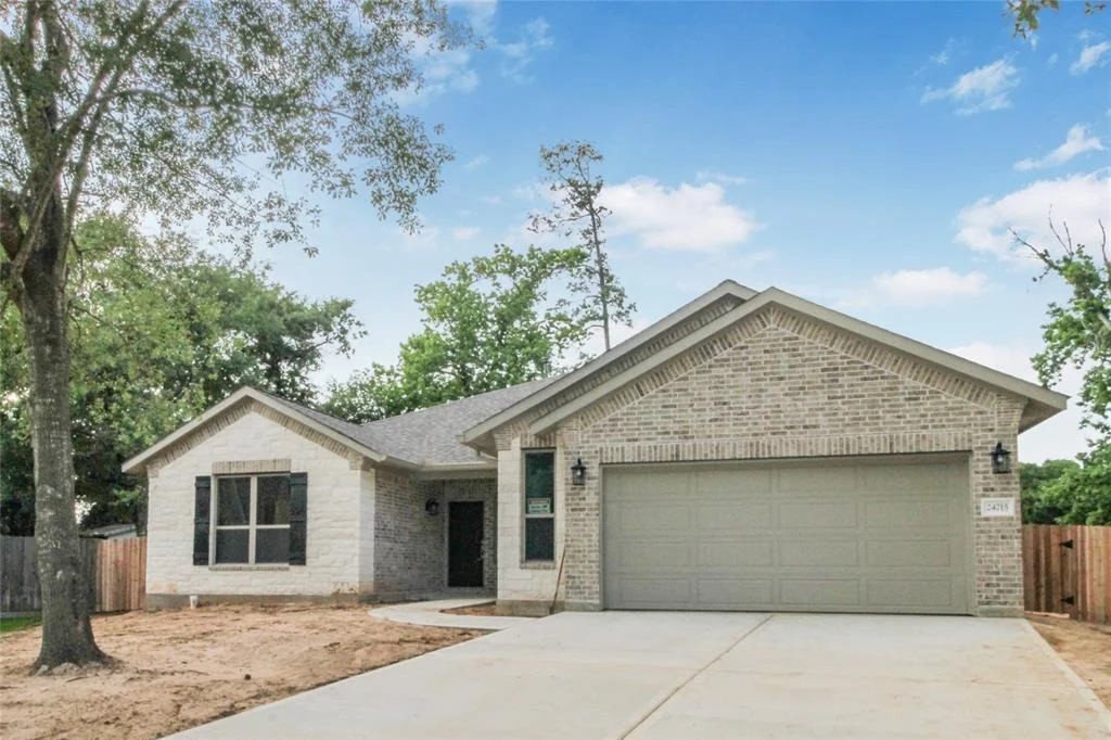 Photo of 24715 Okehampton Drive