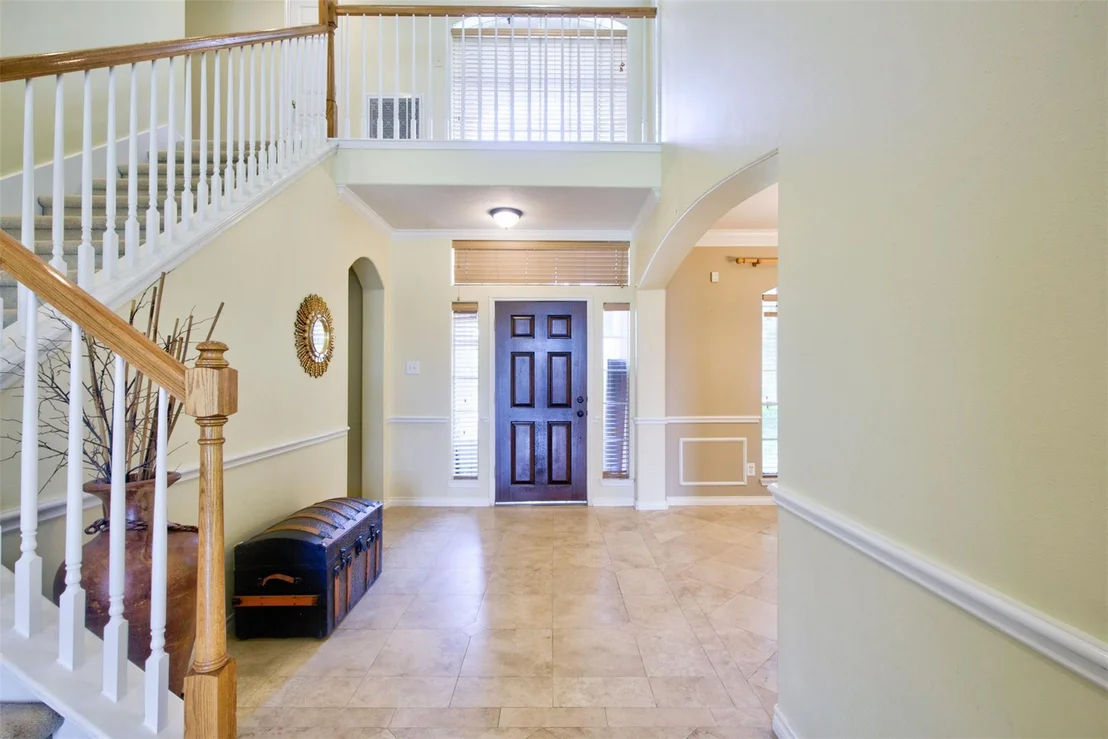 Photo of 12306 Millvan Drive