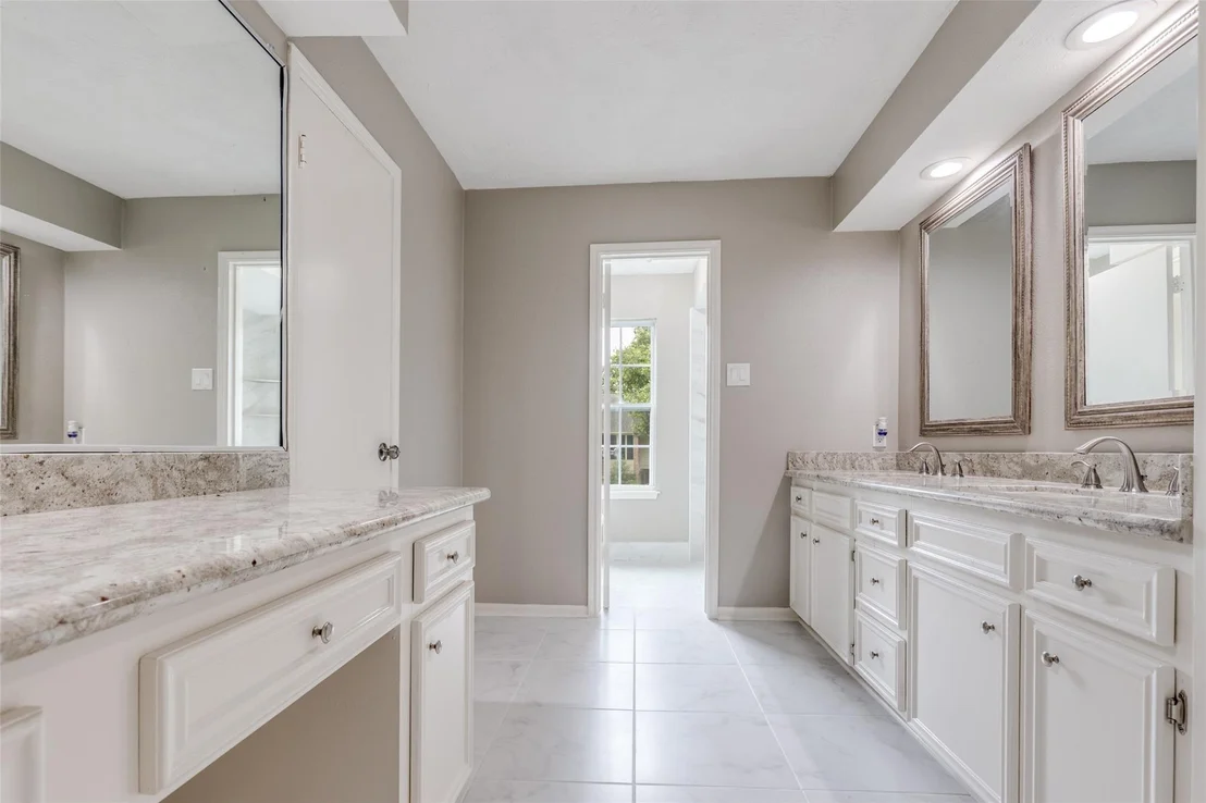 Photo of 7231 Granvia Drive