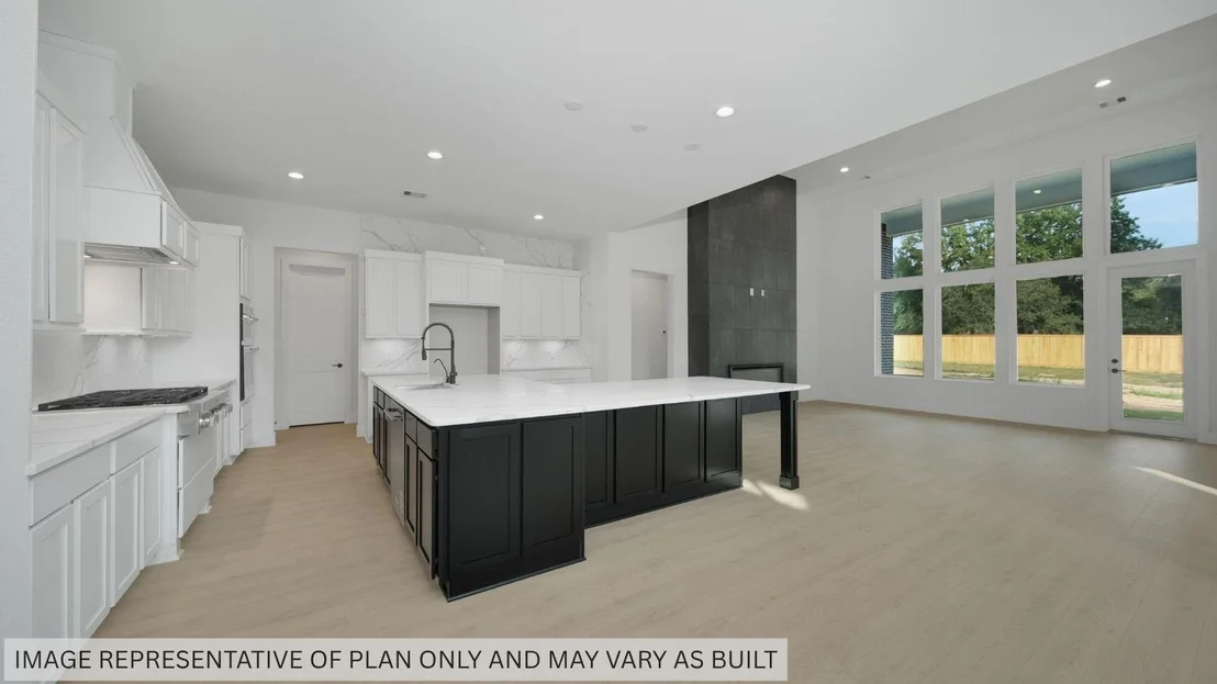Photo of 331 Louvenia Court
