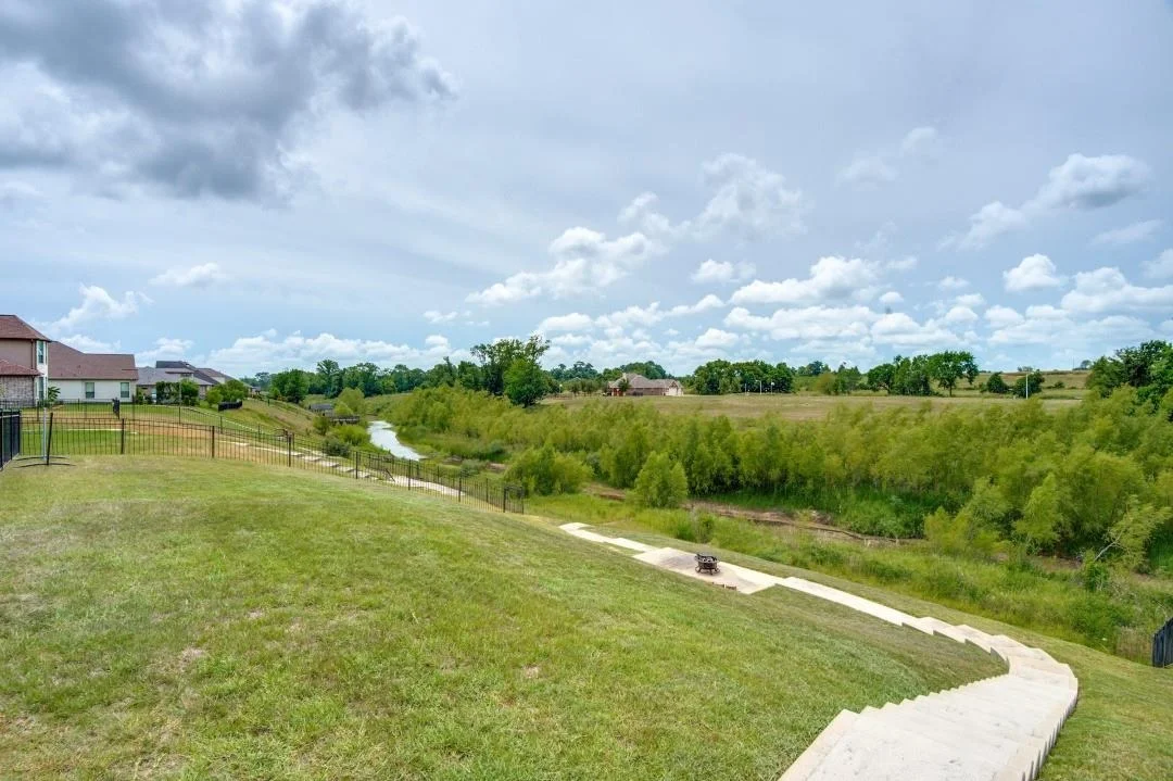 Photo of 116 Waterstone Drive