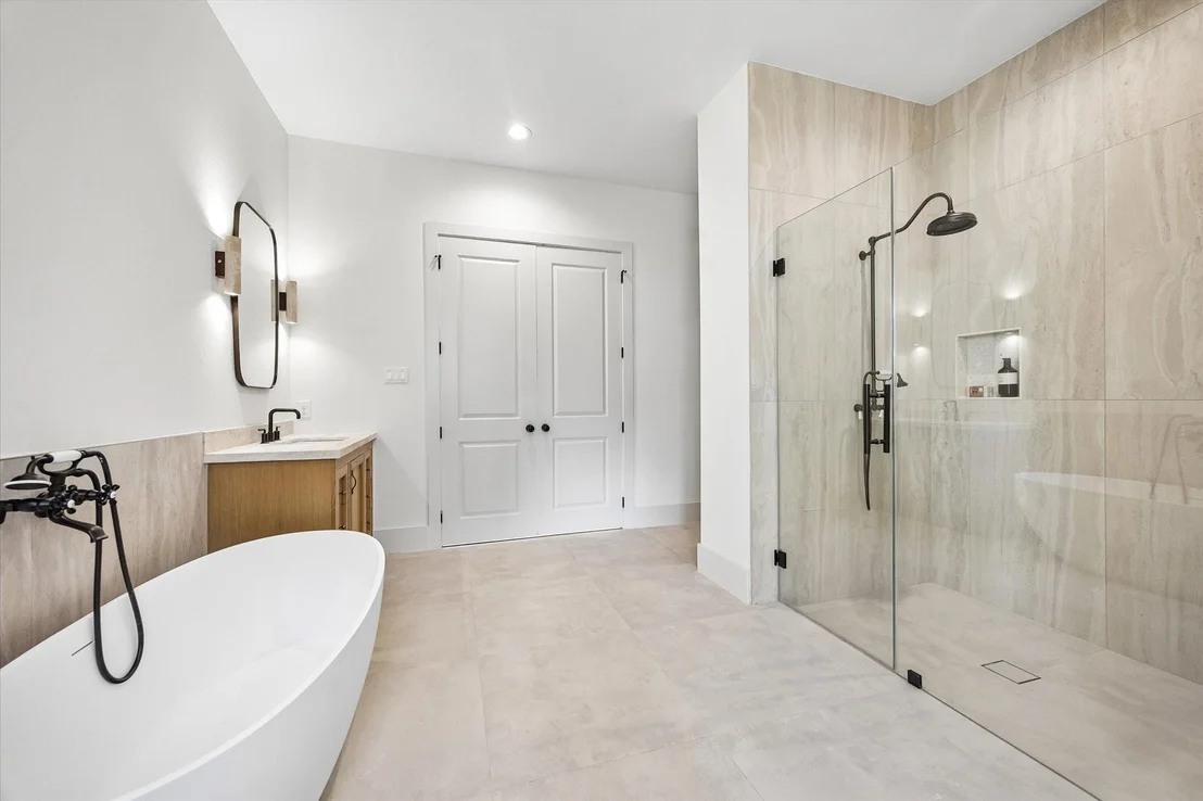 Photo of 4817 Kingfisher Drive