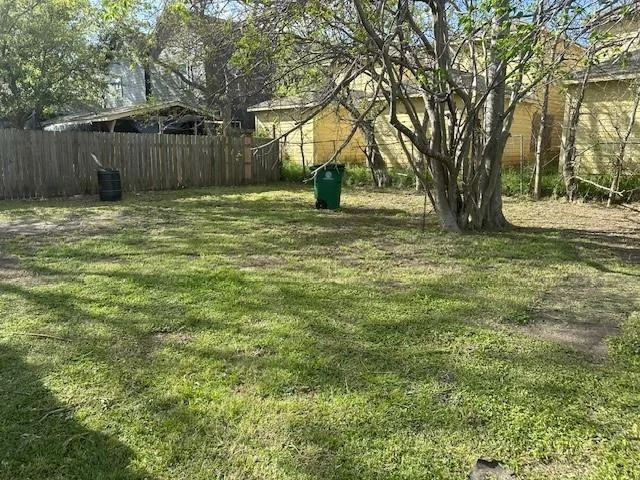 Photo of 421 De Haven Street