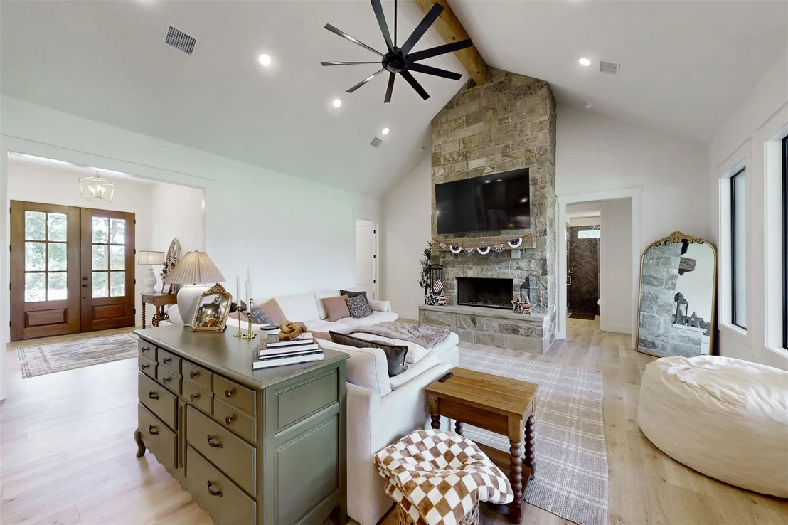 Photo of 10464 County Road 244