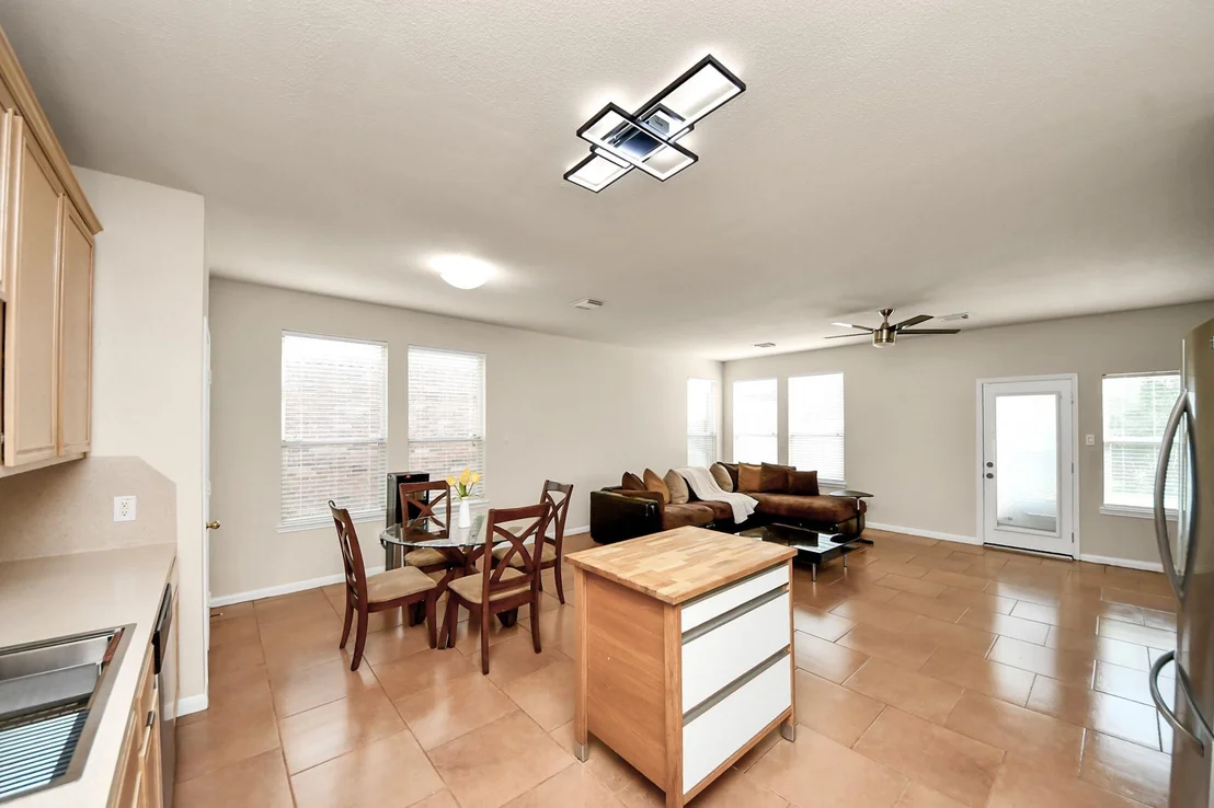 Photo of 21546 Oak Park Trails Drive