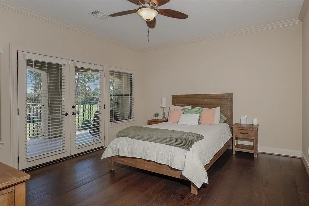 Photo of 6807 Pennwell