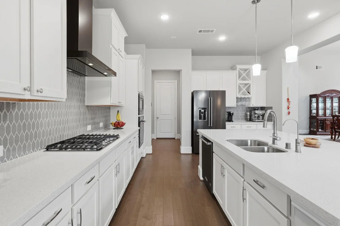 Photo of 111 N Winter Sunrise Circle