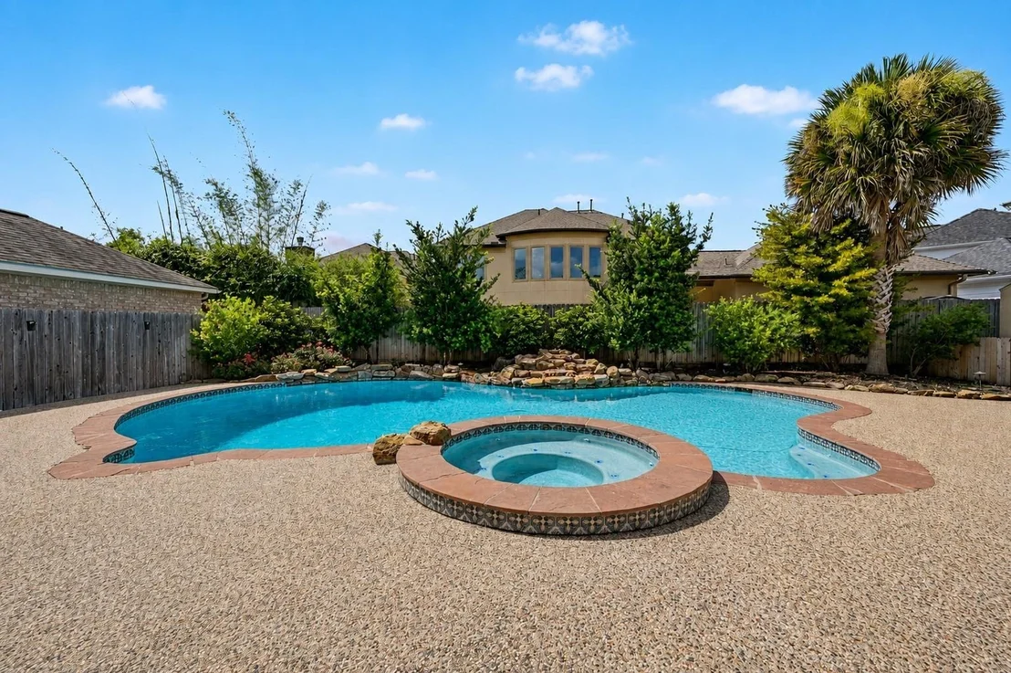 Photo of 18423 Bivens Bend