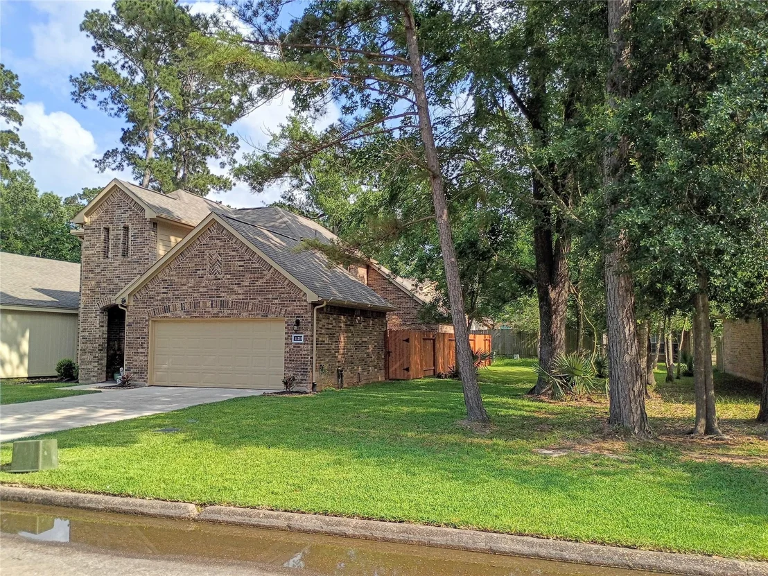 Photo of 11235 Glenforest Drive