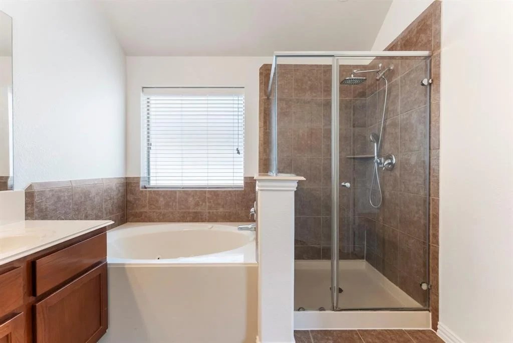 Photo of 28519 Lockeridge View Drive