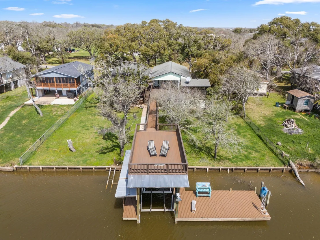 Photo of 1225 Private Road 652