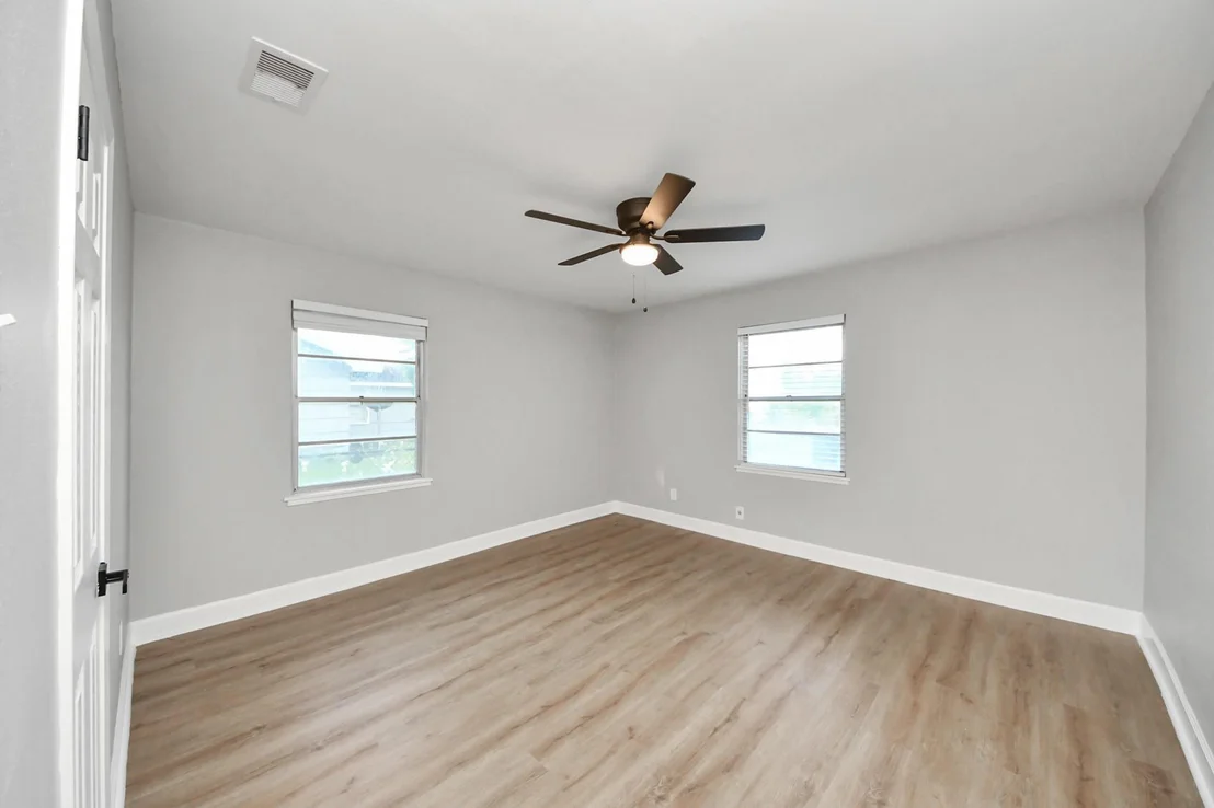 Photo of 1812 Locklaine Drive