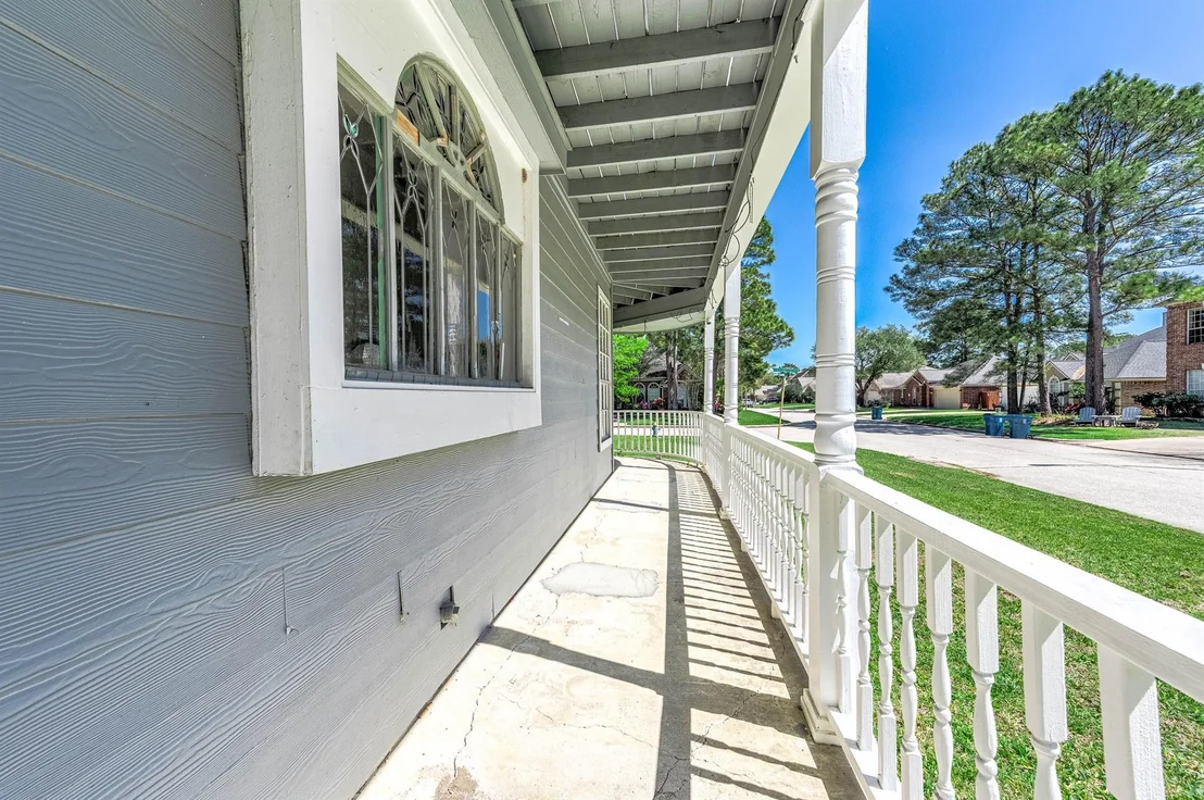 Photo of 18503 Pheasant Field Drive
