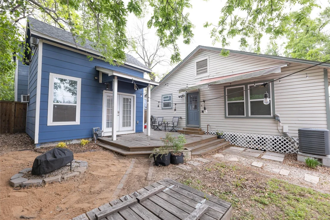 Photo of 8007 Capitol Street