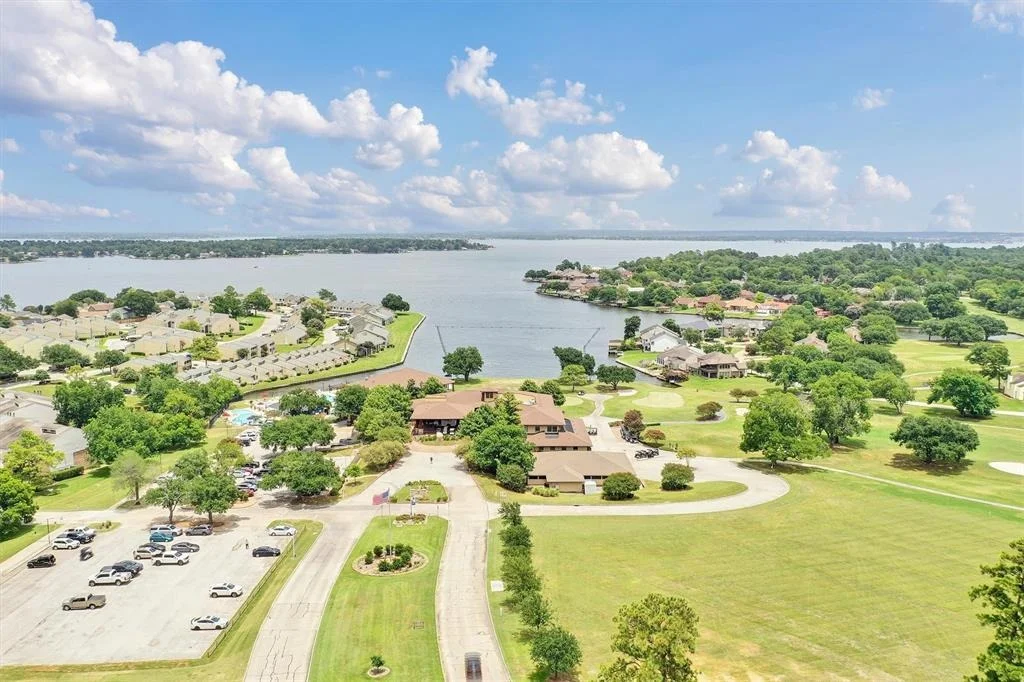 Photo of 125 April Wind Drive N