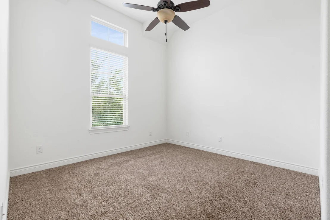 Photo of 915 Holly Chapple Drive