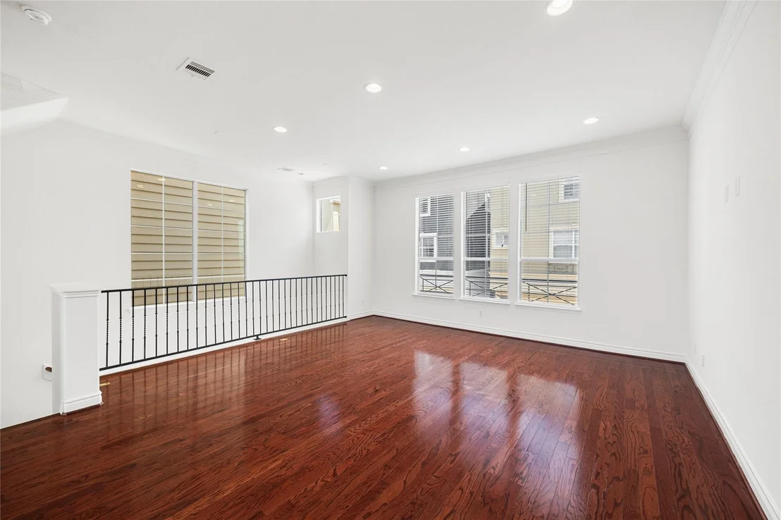 Photo of 3314 Clearview Circle