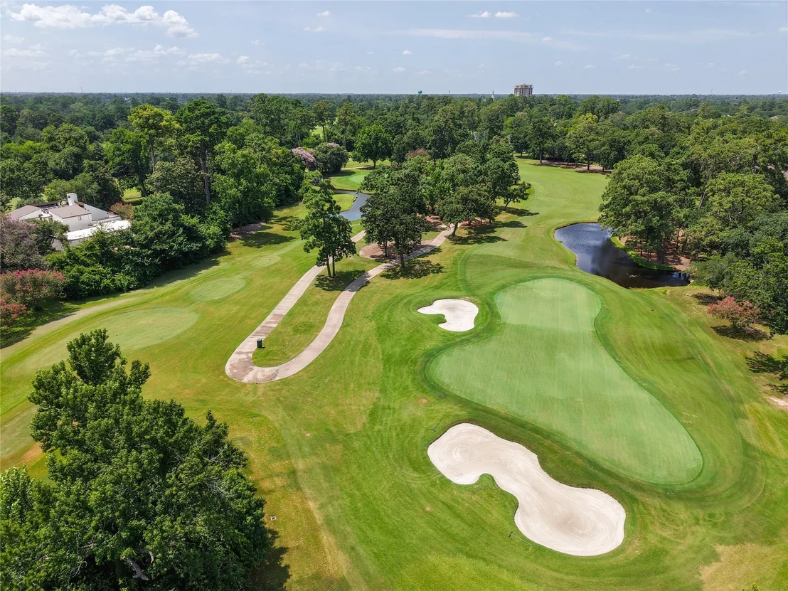 Photo of 5911 Masters Drive