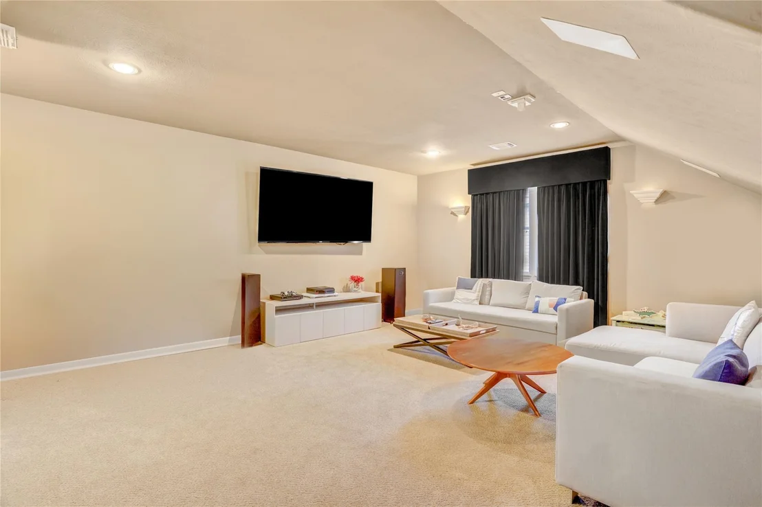 Photo of 11415 Legend Manor Drive