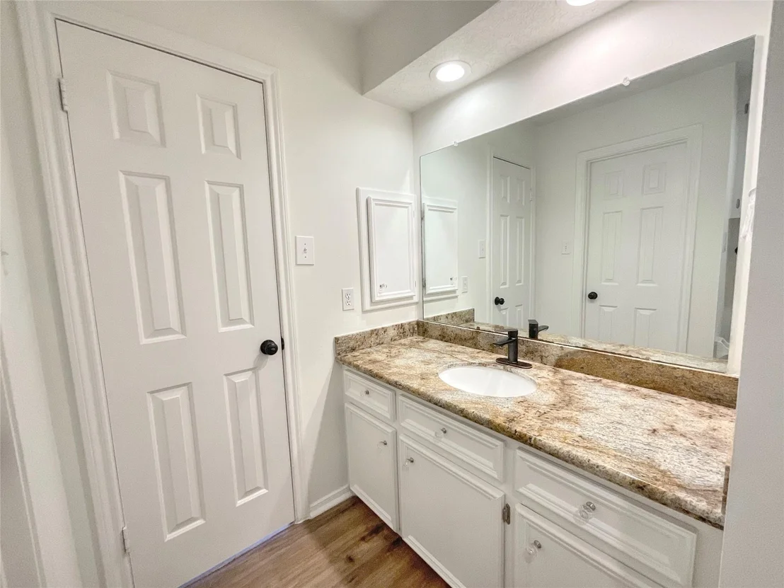 Photo of 1810 Seven Maples Drive