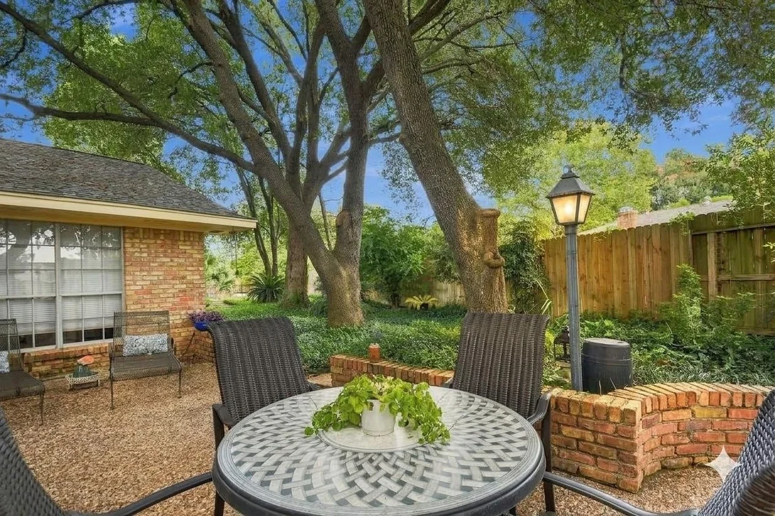 Photo of 203 Ballantrae Lane