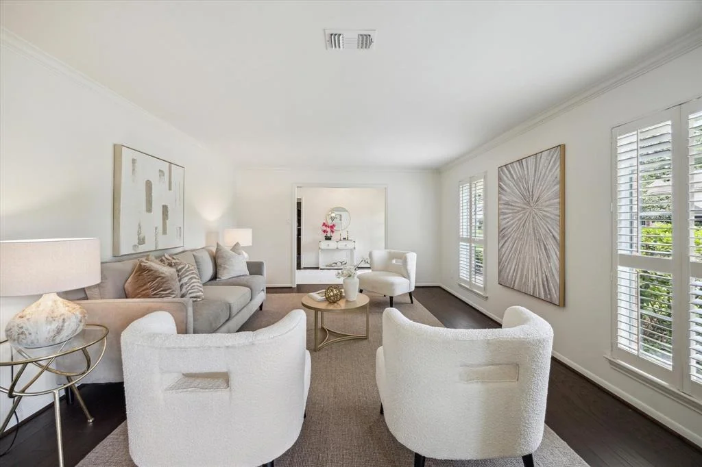 Photo of 807 Thornbranch Drive