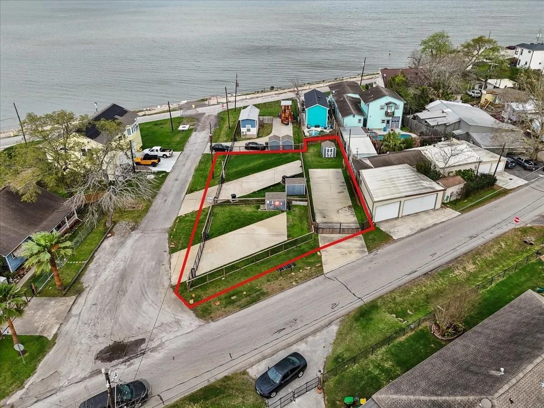 Photo of 4403 W Bayshore Drive