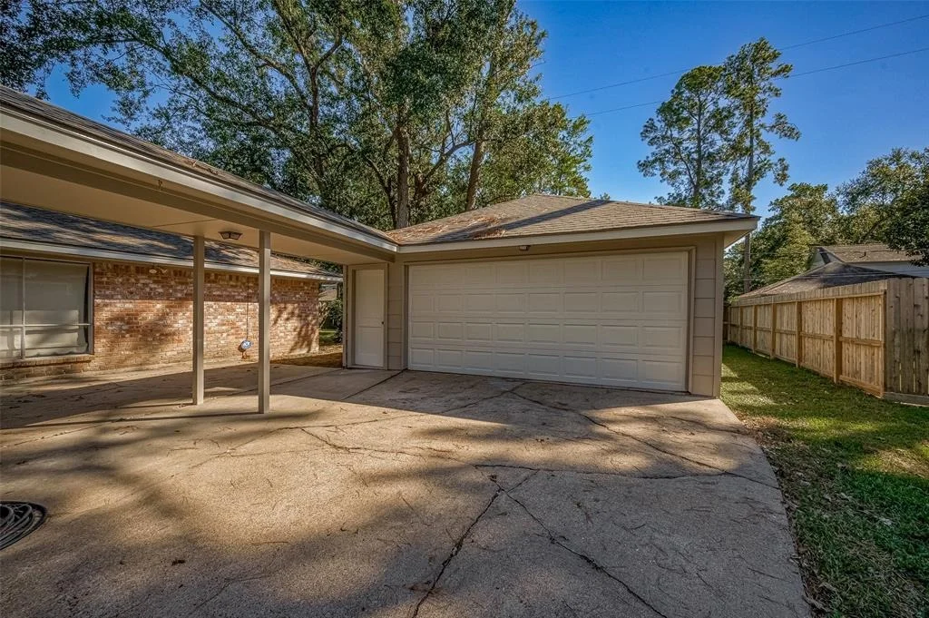 Photo of 5927 Pinewilde Drive
