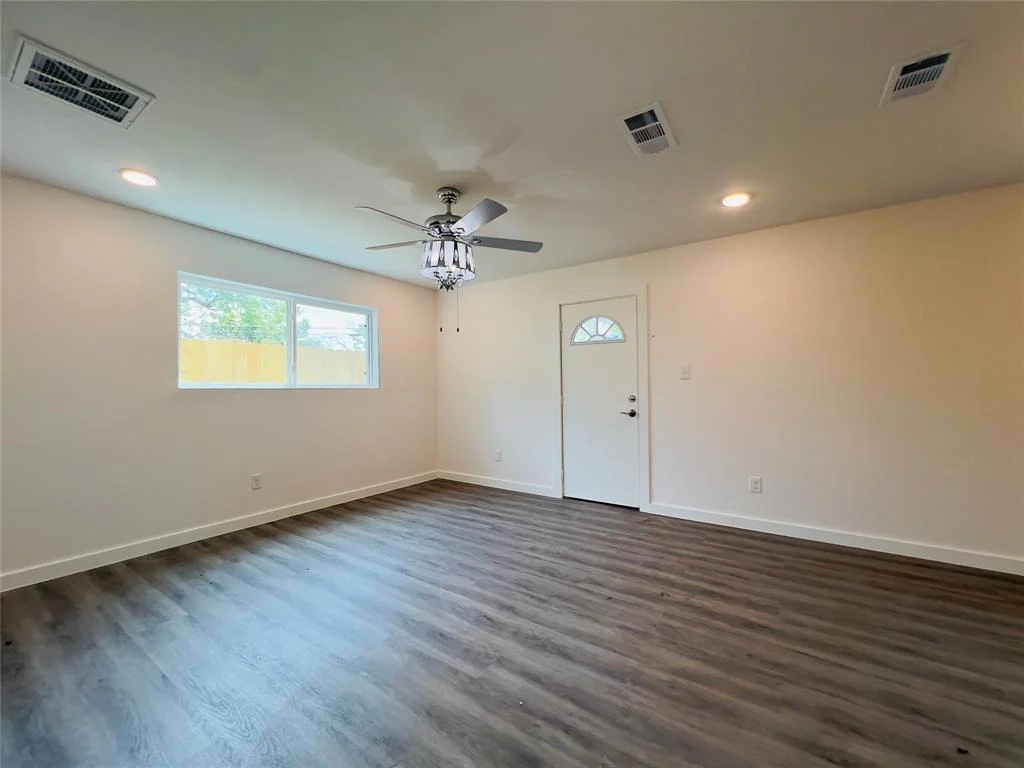 Photo of 5618 Grace Point Lane