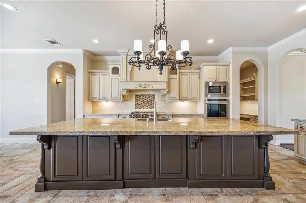 Photo of 1808 Eagle Creek Drive