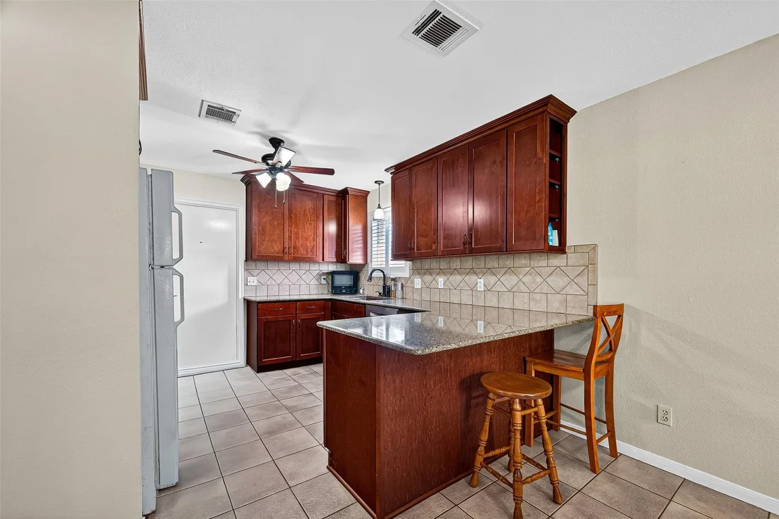 Photo of 1013 Paulette Drive