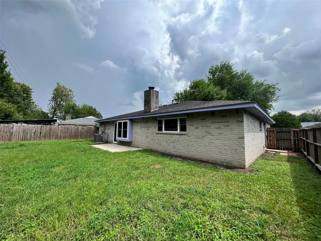 Photo of 9587 Sutter Park Lane