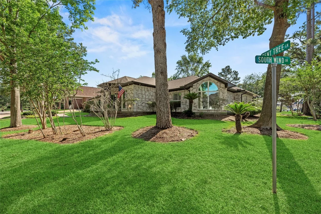 Photo of 94 Bent Tree Lane