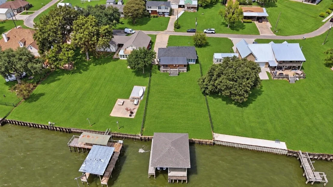 Photo of 281 Fishermans Bend Drive