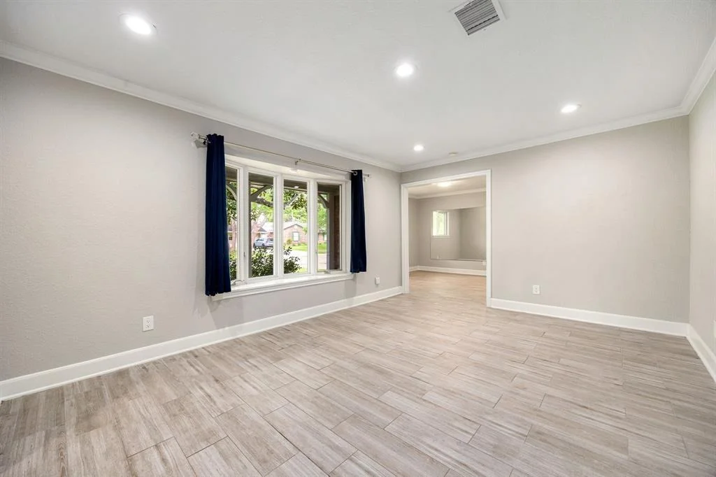 Photo of 8311 Quebec Drive